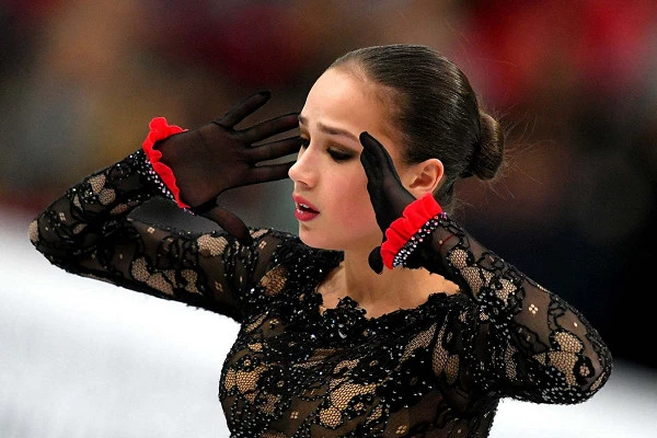 «Это глупая подстава». Скандал в фигурном катании